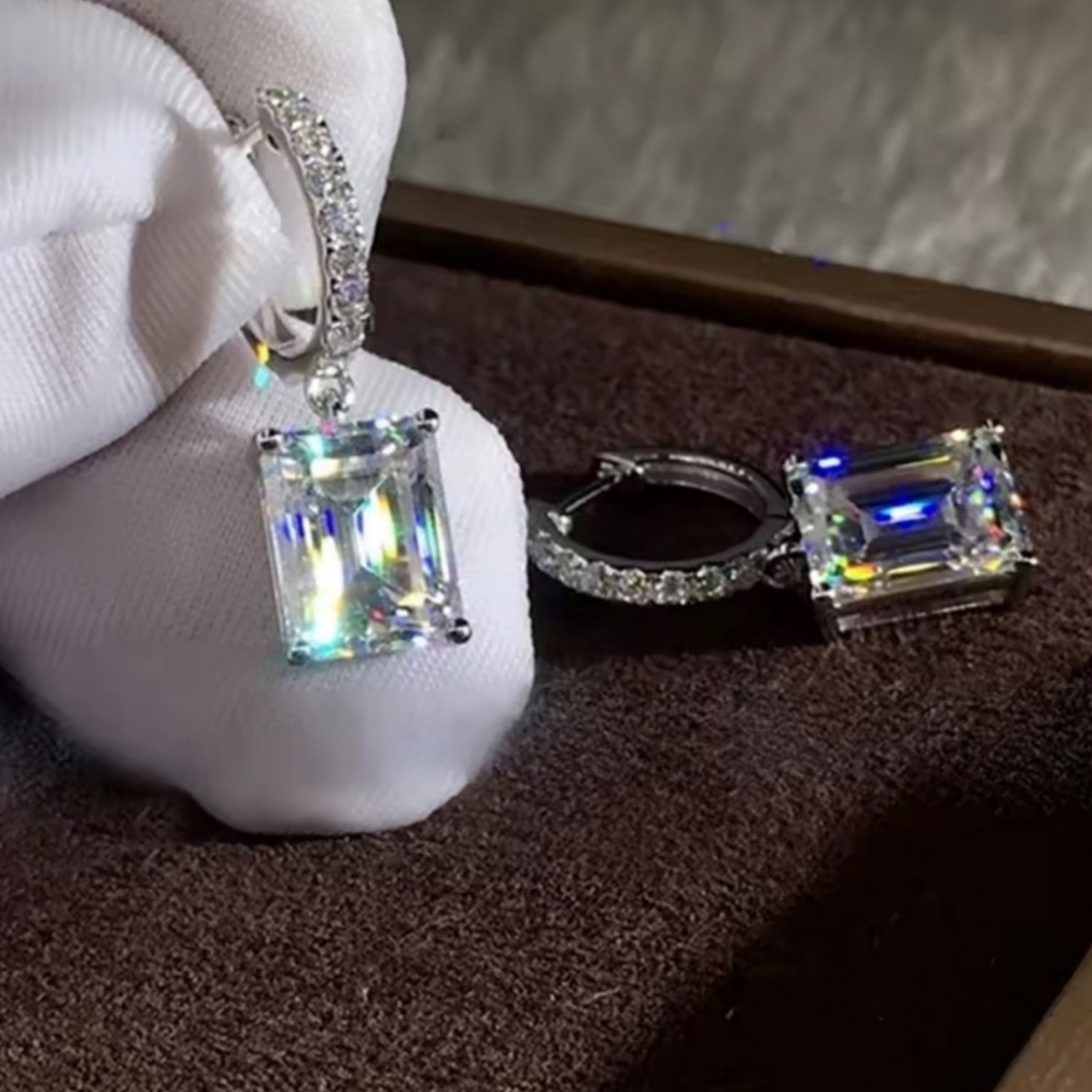 Elegant Silver Crystal Drop Earrings